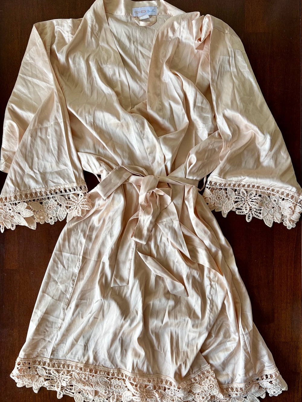 Kennedy Blue Lace-Trim Satin Robe in Cream color
